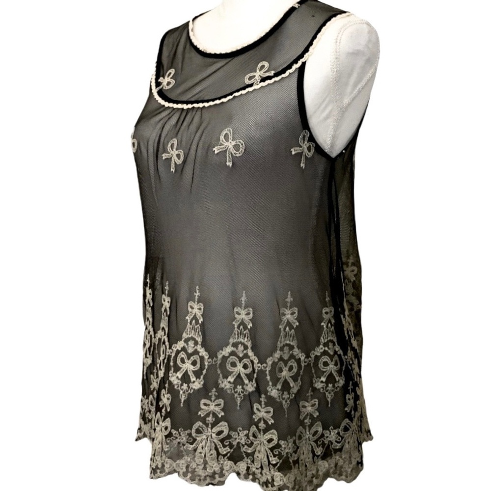 🆕 MONTEAU Black Mesh Cream Embroidered Top NWT - Picture 4 of 10